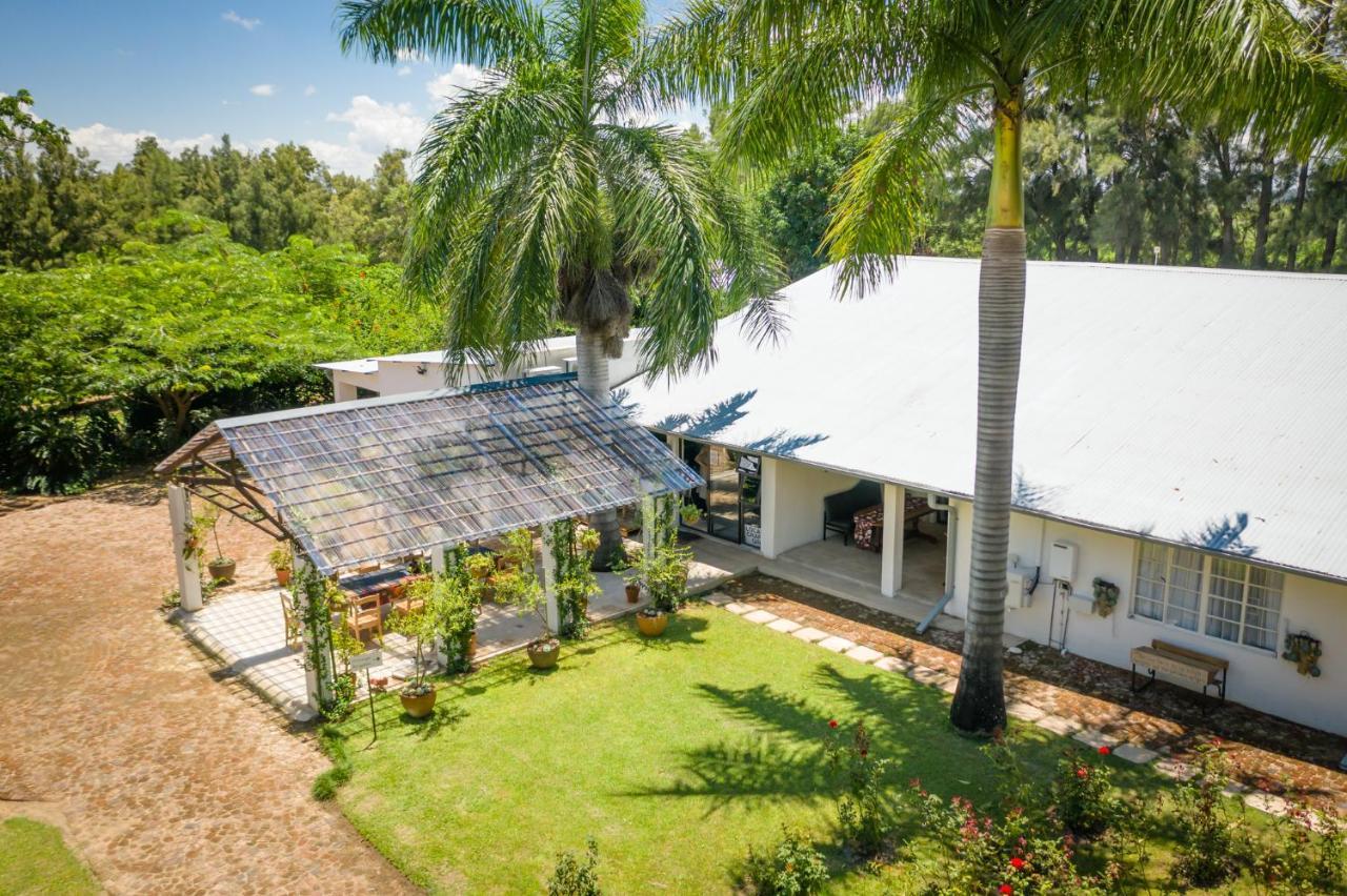Bed and Breakfast Francines Venue Pty Ltd à Hoedspruit Extérieur photo